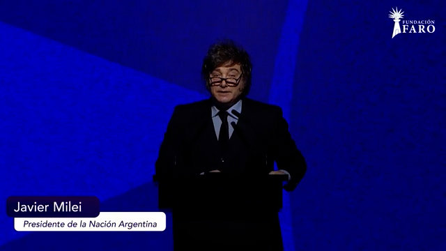 Milei vuelve a llamar "ladrón corrupto" a Sánchez y le acusa de tratar de amañar