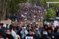 Más de 400.000 manifestantes salen a protestar en Francia en una jornada con nuevos disturbios