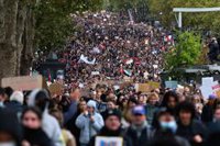 Más de 400.000 manifestantes salen a protestar en Francia en una jornada con nuevos disturbios