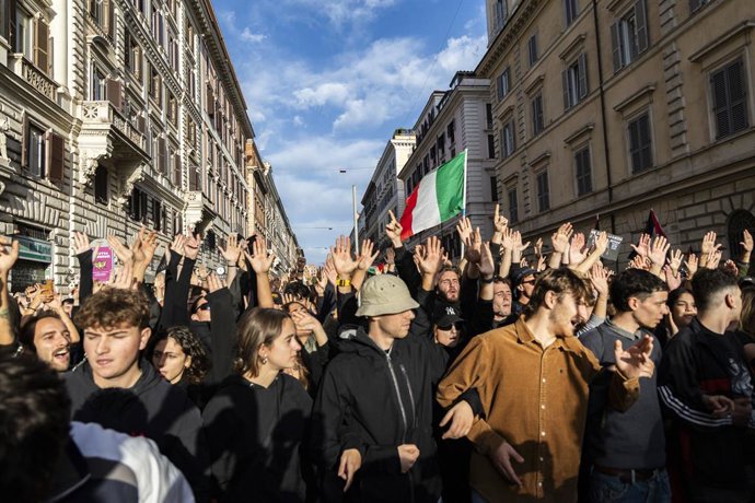 October 24, 2026, Rome, Italia, Italy: March in Rome called by the October 17 Movement, Rome 24/10/2026