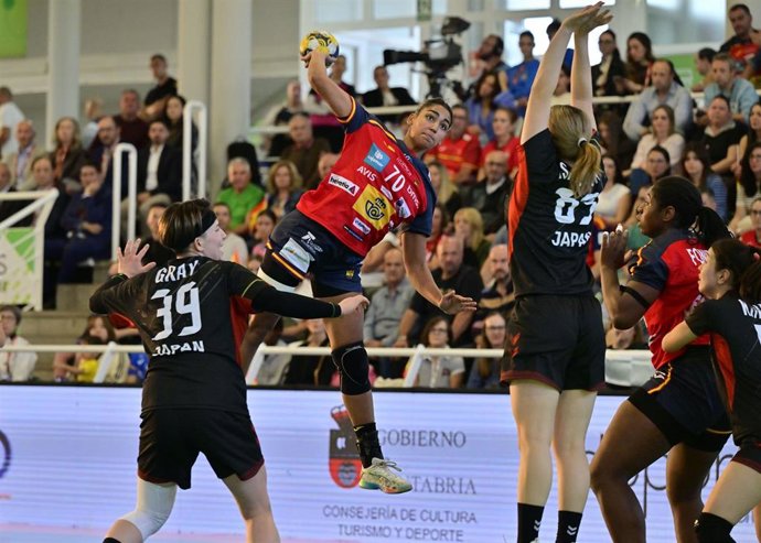 Las 'Guerreras' repiten victoria sobre Japón camino al Europeo