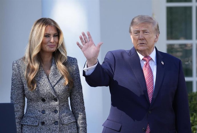 Archivo - El presidente y la Primera Dama de Estados Unidos, Donald y Melania Trump