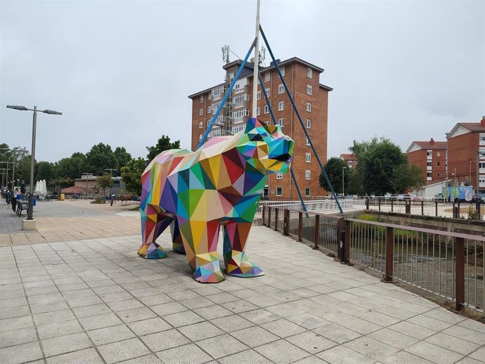 Archivo - Oso de Okuda en Reinosa.-ARCHIVO
