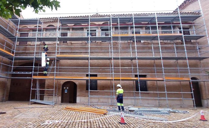 Las obras de la fachada sur del palacio abacial del monasterio de Veruela van a posibilitar la rehabilitación integral de este edificio renacentista para usarlo como espacio cultural y de congresos.