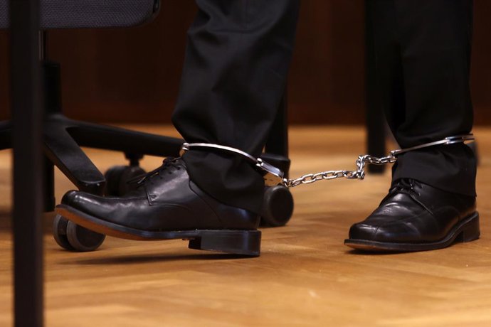 Archivo - July 7, 2026, Nuremberg, Bayern, Germany: The trial of a 53-year-old man from the Erlangen-Hochstadt district begins today, July 7, 2026, at the Nuremberg-Furth Regional Court. He is accused of orchestrating the severe sexual abuse of a girl in 