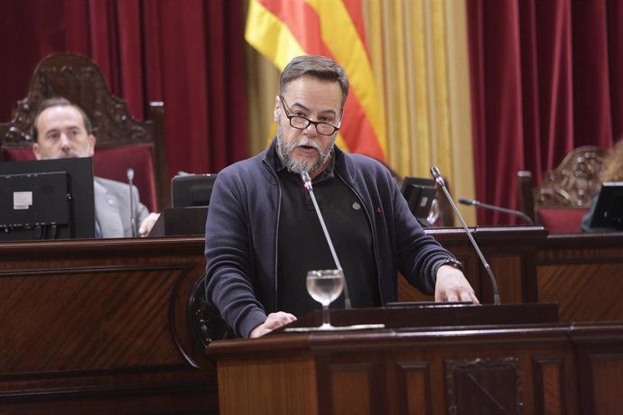 Archivo - El coordinador de Esquerra Unida de Baleares y diputado en el Parlament por Unidas Podemos, José María García. 