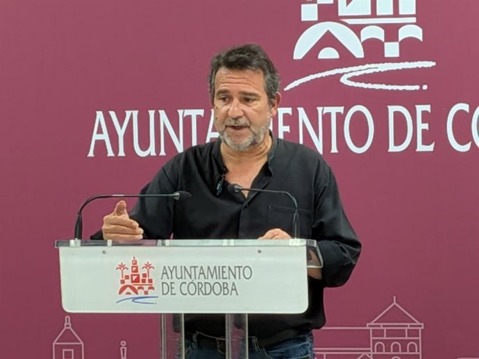 El concejal del PSOE en el Ayuntamiento de Córdoba Joaquín Dobladez.