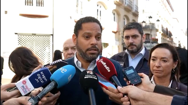 Garriga (Vox): "Nos jugamos que el caos se instale en las calles de la mano del