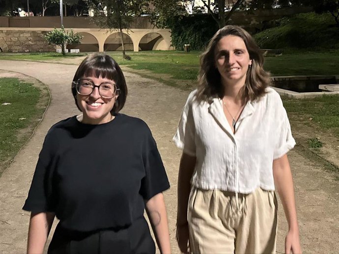 Las coordinadoras de Podemos Baleares, Lucía Muñoz, y de Ara Més, Carme Gomila.