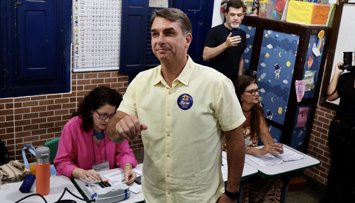 Política
