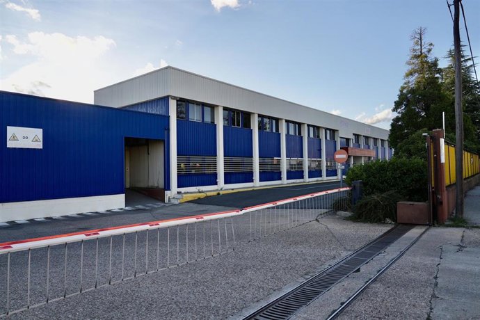Archivo - Exterior de una empresa en Valladolid.
