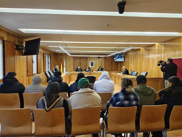 Juicio por la trama que estafó a más de cien personas con la venta de vehículos desde Lugo.
