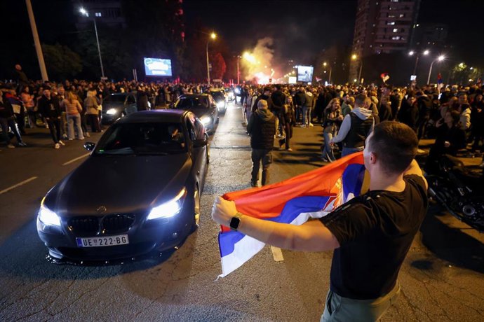 Celebraciones del triunfo electoral de la Lista de Estudiantes en Serbia. 