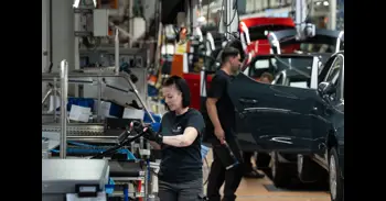 Seat se reúne con empresas para explorar el uso de su capacidad industrial en defensa