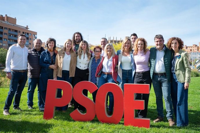 Presentación de las candidaturas del PSOE al Congreso y el Senado por Huesca.