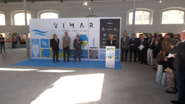 La Junta resalta la fuerza de los sectores pesquero y vitivinícola en Vimar 2026