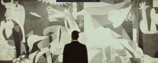 El presidente del Gobierno, Pedro Sánchez, frente al Guernica de Pablo Picasso