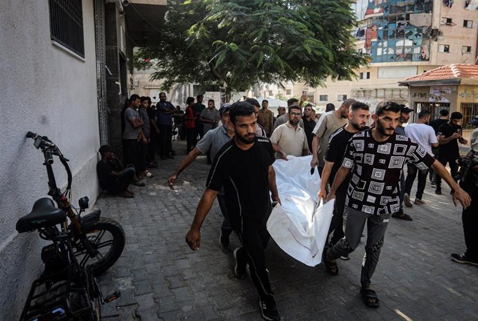 Imagen de archivo de un funeral tras un ataque israeli en el hospital de Al Shifa (Gaza), a 25 de octubre de 2026