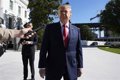 Trump asegura que no tomó partido en las elecciones de Brasil y denuncia "fraude" y la "extraña" prórroga de la votación