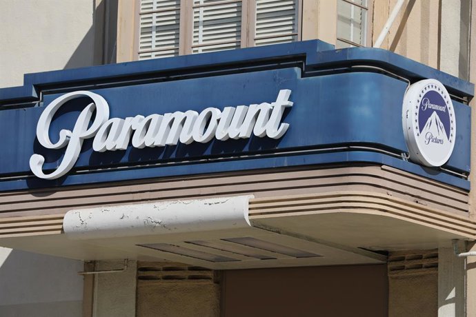 LOS ANGELES, Oct. 7, 2026  -- This photo taken on Oct. 6, 2026 shows a Paramount logo at Paramount Pictures Studios in Los Angeles, California, the United States. Paramount Skydance completed its takeover of Warner Bros. Discovery on Tuesday, creating a s