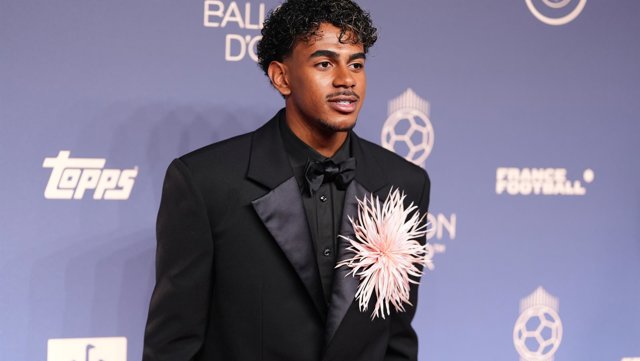 Lamine Yamal durante la Gala del Balón de Oro