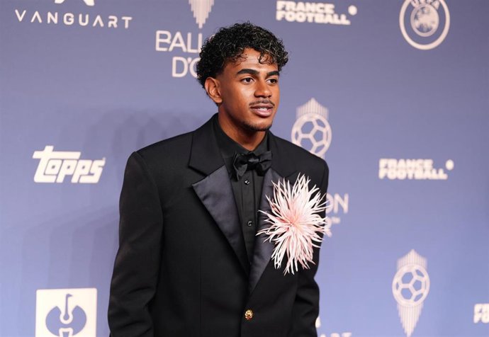 Lamine Yamal durante la Gala del Balón de Oro