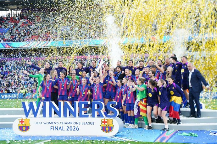 Archivo - El Barça Femení celebra la conquista de la Liga de Campeones 2025-2026