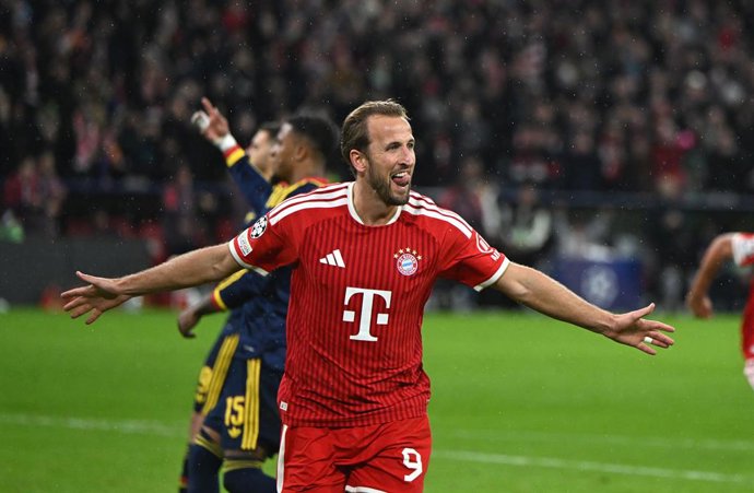 21 October 2026, Bavaria, Munich: Bayern Munich's Harry Kane celebrates scoring his side's second goal during the UEFA Champions League soccer match between Bayern Munich and Arsenal at Allianz Arena. Photo: Sven Hoppe/dpa
