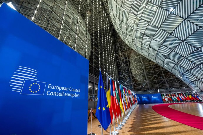 16 October 2026, Belgium, Brussels: The European Council logo is displayed on the wall ahead of the EU summit. The heads of state and government of the EU member states are meeting at the Europa Building to discuss measures to boost the competitiveness of