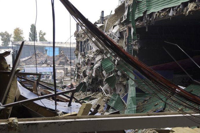 October 22, 2026, Kyiv, Ukraine: An Epicentr K home improvement hypermarket in the Obolonskyi district is damaged by a Russian attack, Kyiv, Ukraine, October 22, 2026. On Thursday night, Russian forces struck the Ukrainian capital with ballistic missiles 