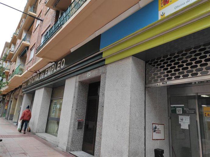 Archivo - Oficina de Empleo de La Rioja, paro