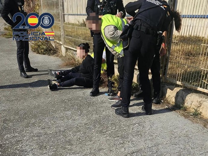 Detenidas  tres personas por el robo de cobre en una empresa de Logroño