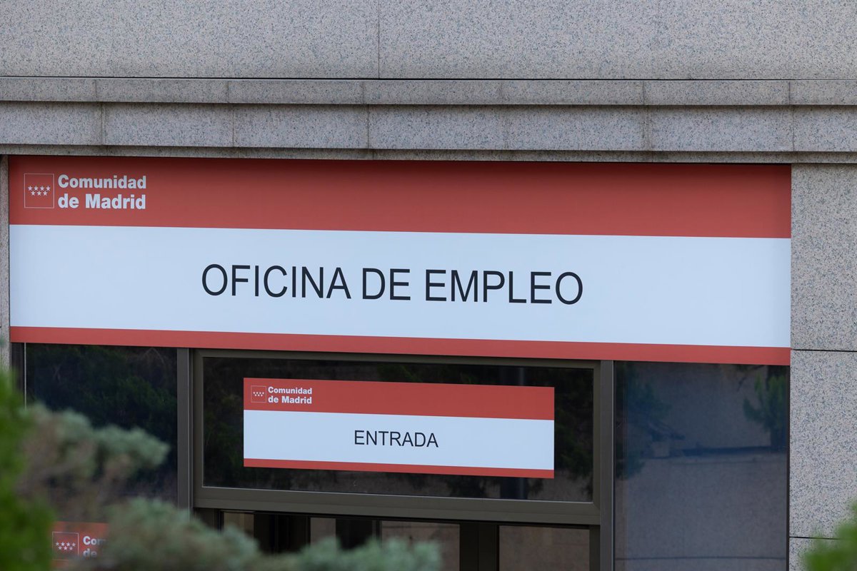 El paro sube en 21.100 personas en el tercer trimestre en la Comunidad y se destruyen 49.200 empleos