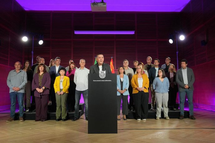 El secretario general de EH Bildu, Arnaldo Otegi, durante la presentación de candidatos que encabezan la lista al Congreso, a 19 de octubre de 2026, en San Sebastián