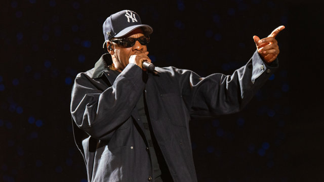 Archivo - Jay-Z toma el testigo de Bad Bunny y actuará en la Super Bowl 2027