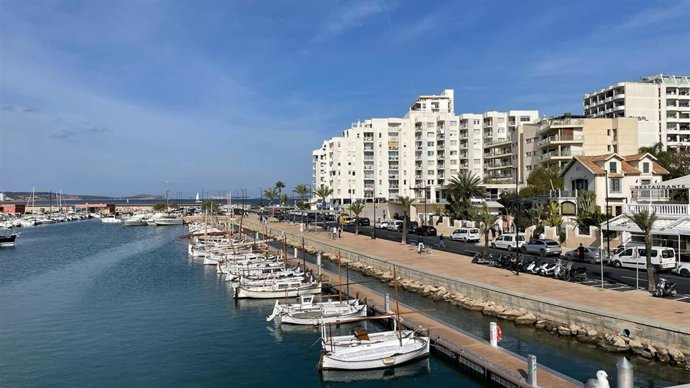 Archivo - Puerto de Sant Antoni de Portmany, en Eivissa
