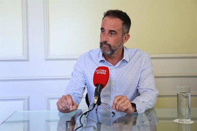 Archivo - El conseller de Vivienda, Territorio y Movilidad del Govern, José Luis Mateo, durante una entrevista para Europa Press, a 21 de agosto de 2024, en Palma 