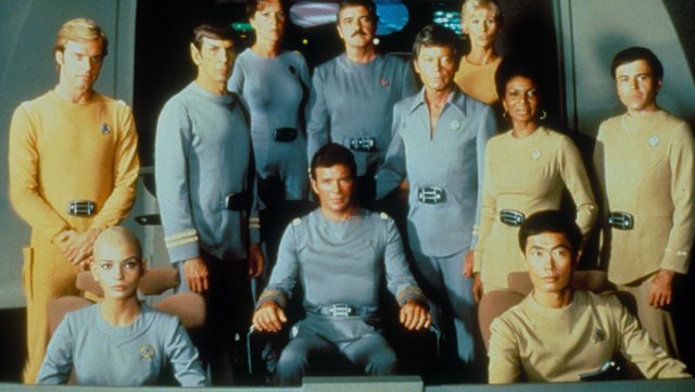 La tripulación de Star Trek rinde homenaje a Walter Koenig: "Sigue manteniendo un rumbo firme"