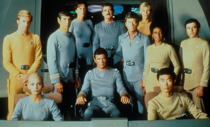 La tripulación de Star Trek rinde homenaje a Walter Koenig: "Sigue manteniendo un rumbo firme"