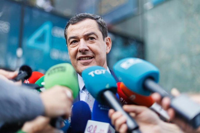 El presidente del PP de Andalucía y de la Junta, Juanma Moreno, este martes en Granada