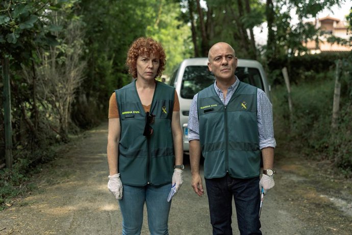 Archivo - Primeras imágenes de Muerte en Llanes, la nueva serie de SkyShowtime con Javier Gutiérrez como uno de sus protagonistas