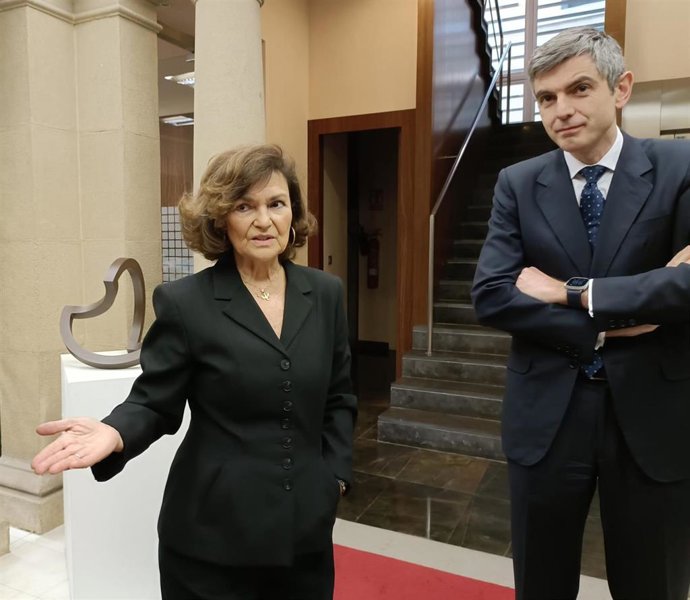 La presidenta del Consejo de Estado, Carmen Calvo, visita el Consejo Consultivo del Principado de Asturias en Gijón, presidido por Pablo Baquero.