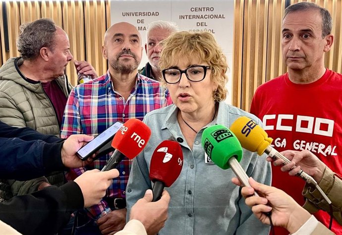 La secretaria general de CCOO CyL, Ana Fernández de los Muros, junto al de UGT CyL, Óscar Lobo San Juan.