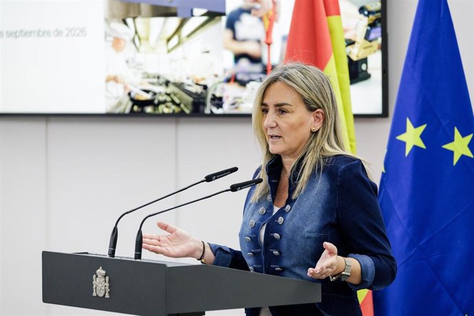 Archivo - La ministra de Educación, Formación Profesional y Deportes, Milagros Tolón,  