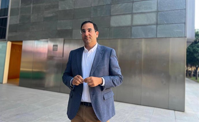 El portavoz del PP en la Diputación de Sevilla, Martín Torres.