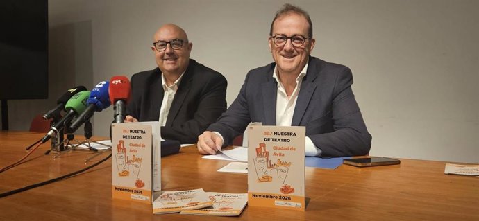 El concejal presenta la Muestra de Teatro Ciudad de Ávila.