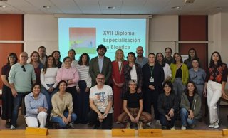 La Escuela Andaluza de Salud Pública (EASP), dependiente de la Consejería de Sanidad, ha iniciado una nueva edición del Diploma Universitario de Especialización en Bioética, formación que realiza en colaboración con la Universidad de Granada.