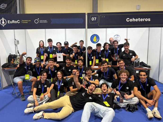 El equipo Coheteros US, con sede en la Escuela Técnica Superior de Ingeniería, particpante en la competición aeroespacial 'EuRoC 2026'