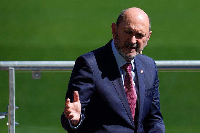 Archivo - Rafael Louzan, President of RFEF, attends during the presentation of Luis De La Fuente contract renewal, extending his deal until 2032 at Ciudad del Futbol on September 21, 2026, in Las Rozas, Madrid, Spain.