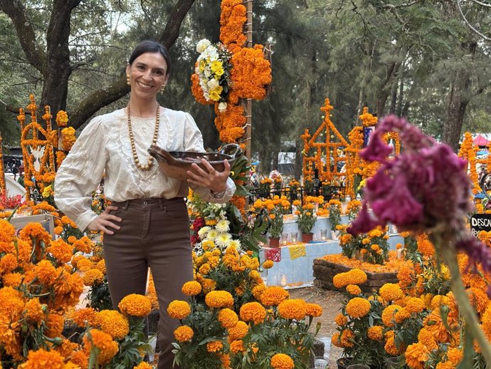 Canal Cocina viaja a Michoacán con Verónica Zumalacárregui para desvelar los secretos culinarios del Día de Muertos
